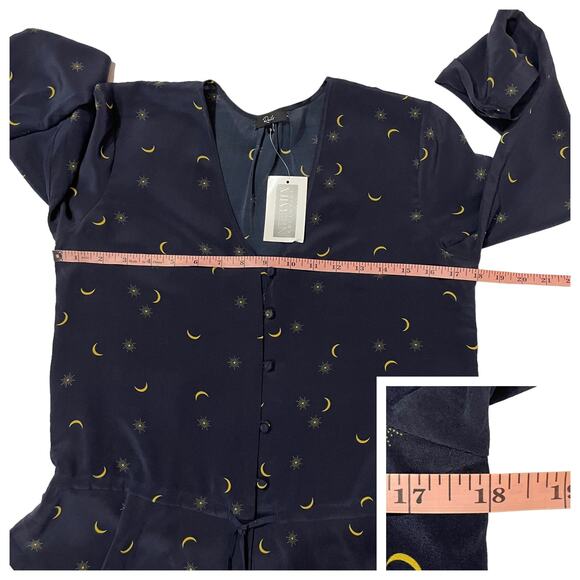 NWT Rails Beaux Ruffle Waist Navy Crescent Moon Silk Blouse -XS - Picture 6 of 13